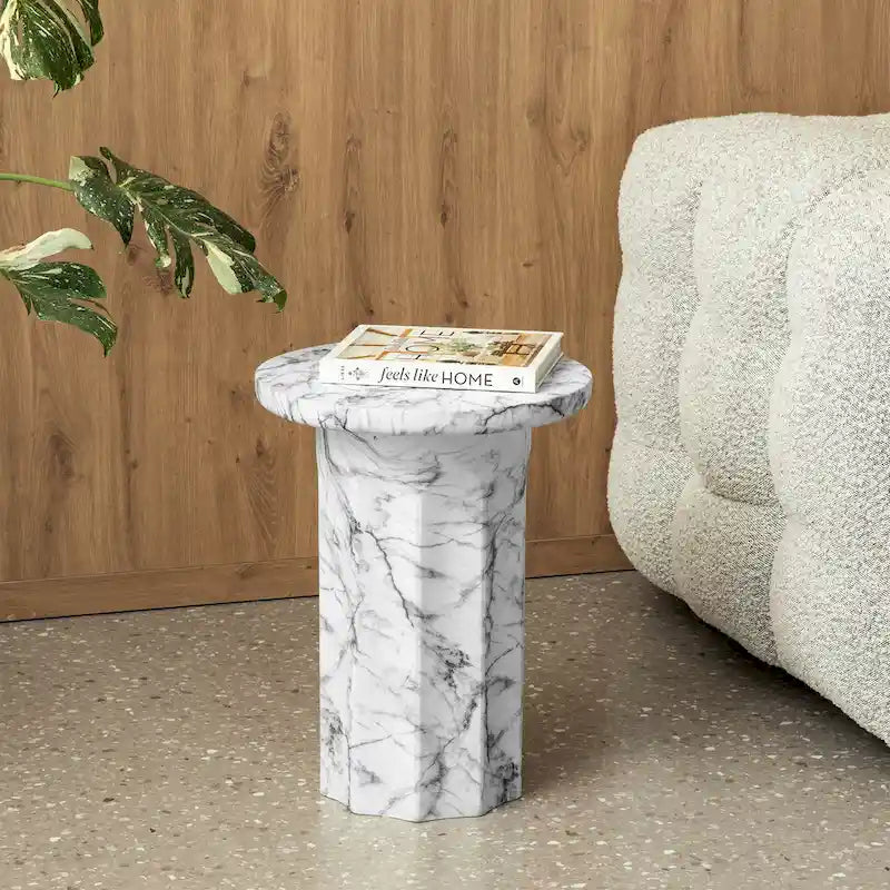 Table d'appoint moderne en faux marbre de 20,75 po de hauteur