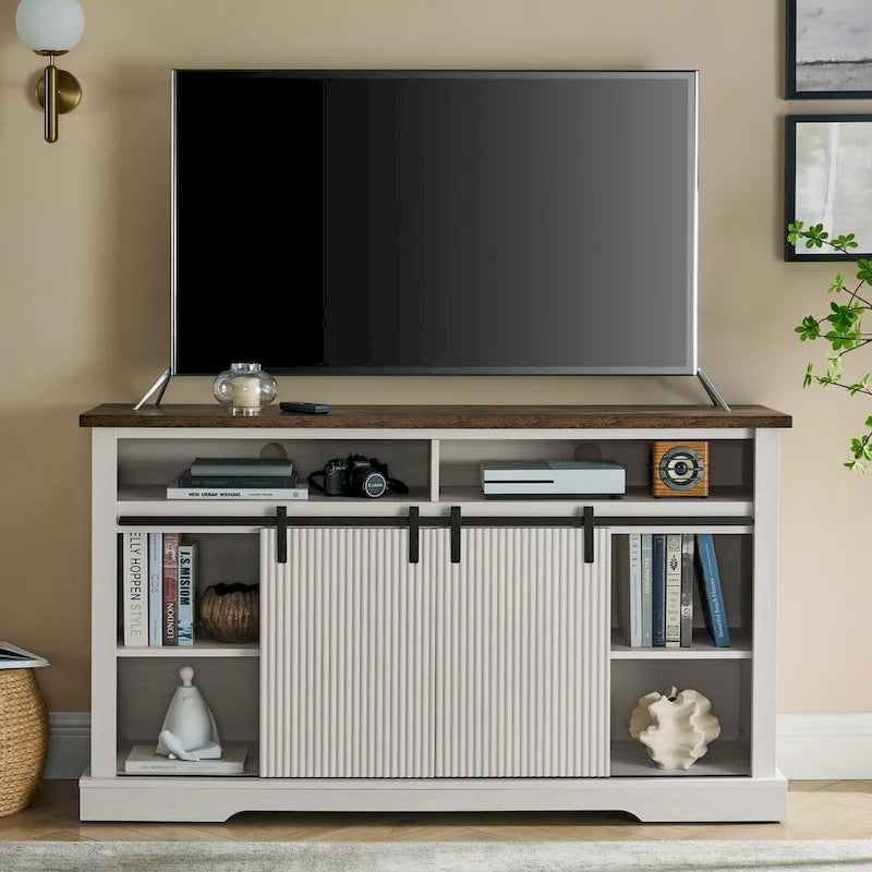 Meuble TV rustique avec porte coulissante de style grange, étagères de rangement supérieures et inférieures et étagères réglables pour salon