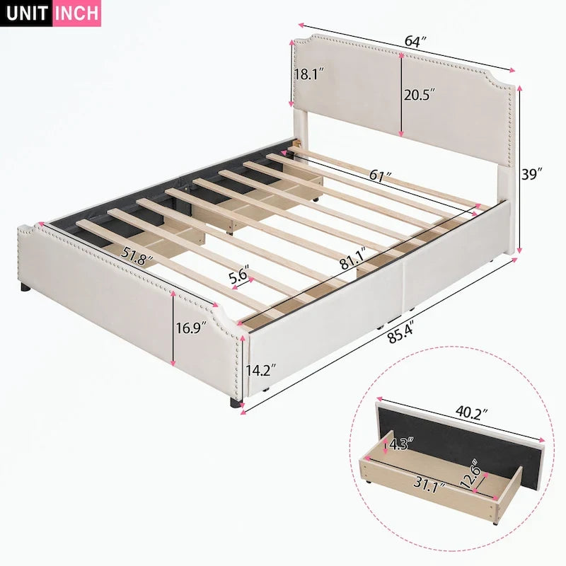 Lit plateforme rembourré avec tête et pied de lit cloutés