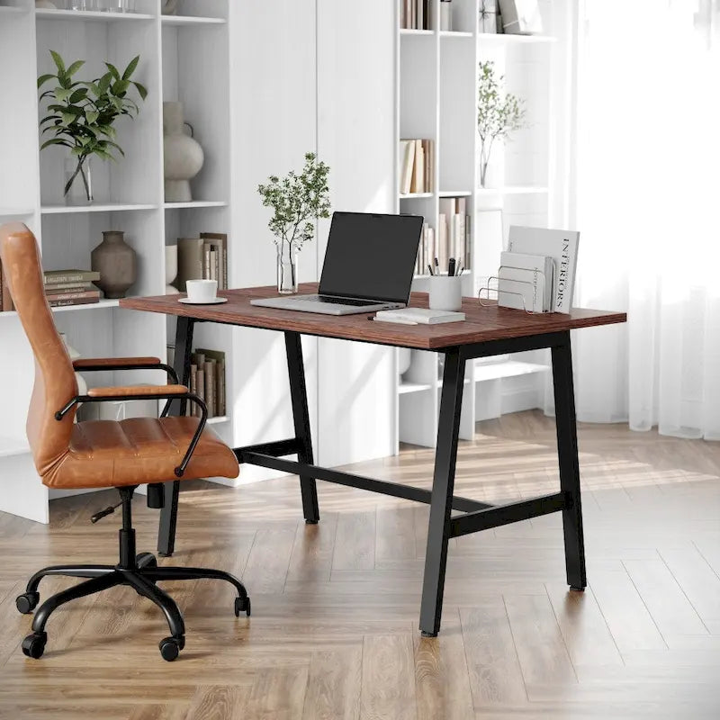 Table de conférence commerciale avec plateau stratifié et piètement en A