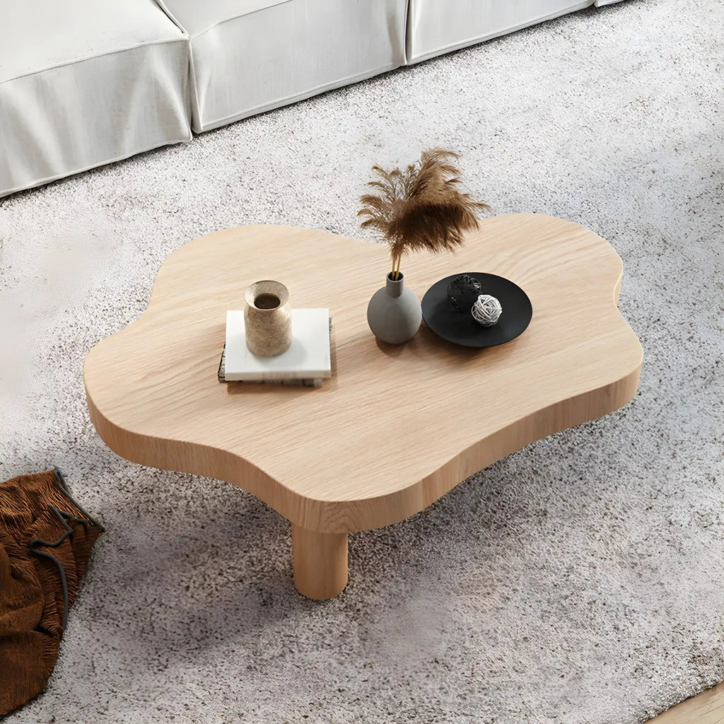 Table basse en pin naturel en forme de nuage à 3 pieds